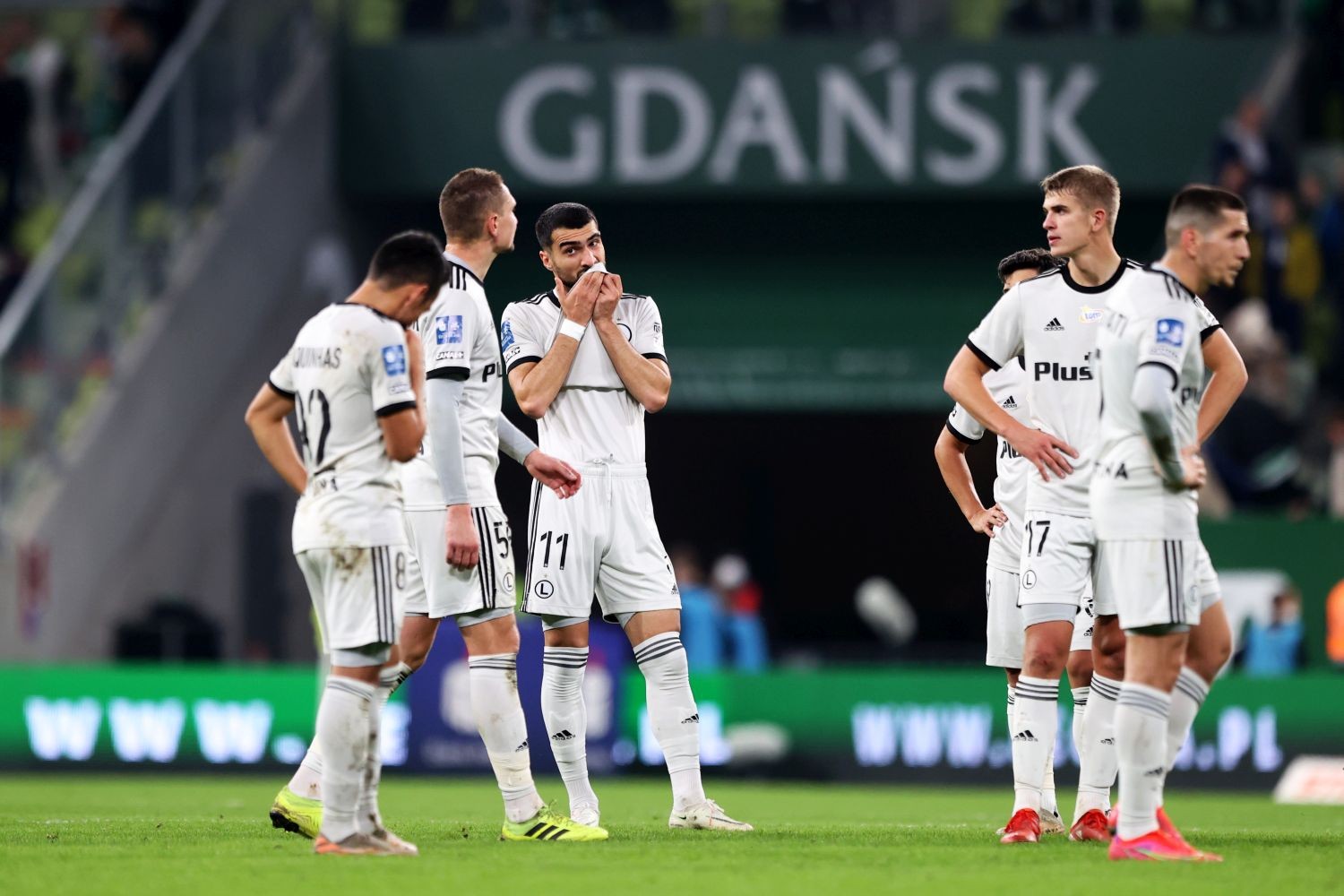 Legia Warszawa poważnie osłabiona. Z Górnikiem Zabrze bez sześciu zawodników [OFICJALNIE]