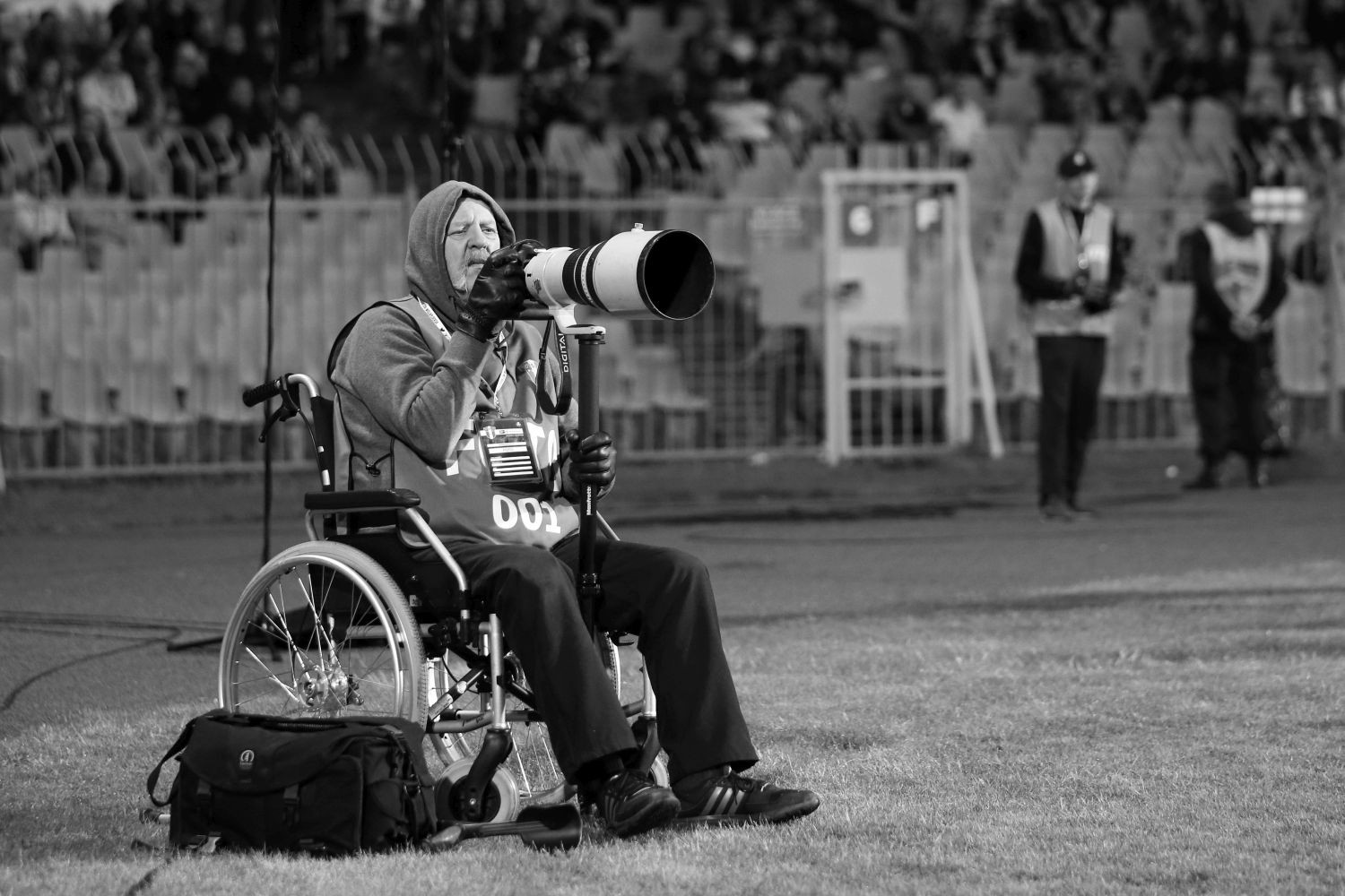 Nie żyje Włodzimierz Sierakowski, autor wielu legendarnych zdjęć piłkarskich