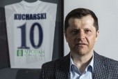 Cezary Kucharski wraca do gry. Jego nowy klient ma papiery na dużą karierę