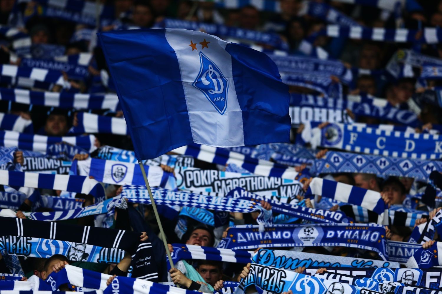 OFICJALNIE: Dynamo Kijów z mocnym oświadczeniem przed startem eliminacji Ligi Europy w Polsce. „Nasz rywal okazał solidarność z tymi, którzy prowadzą wojnę przeciwko nam” [WIDEO]