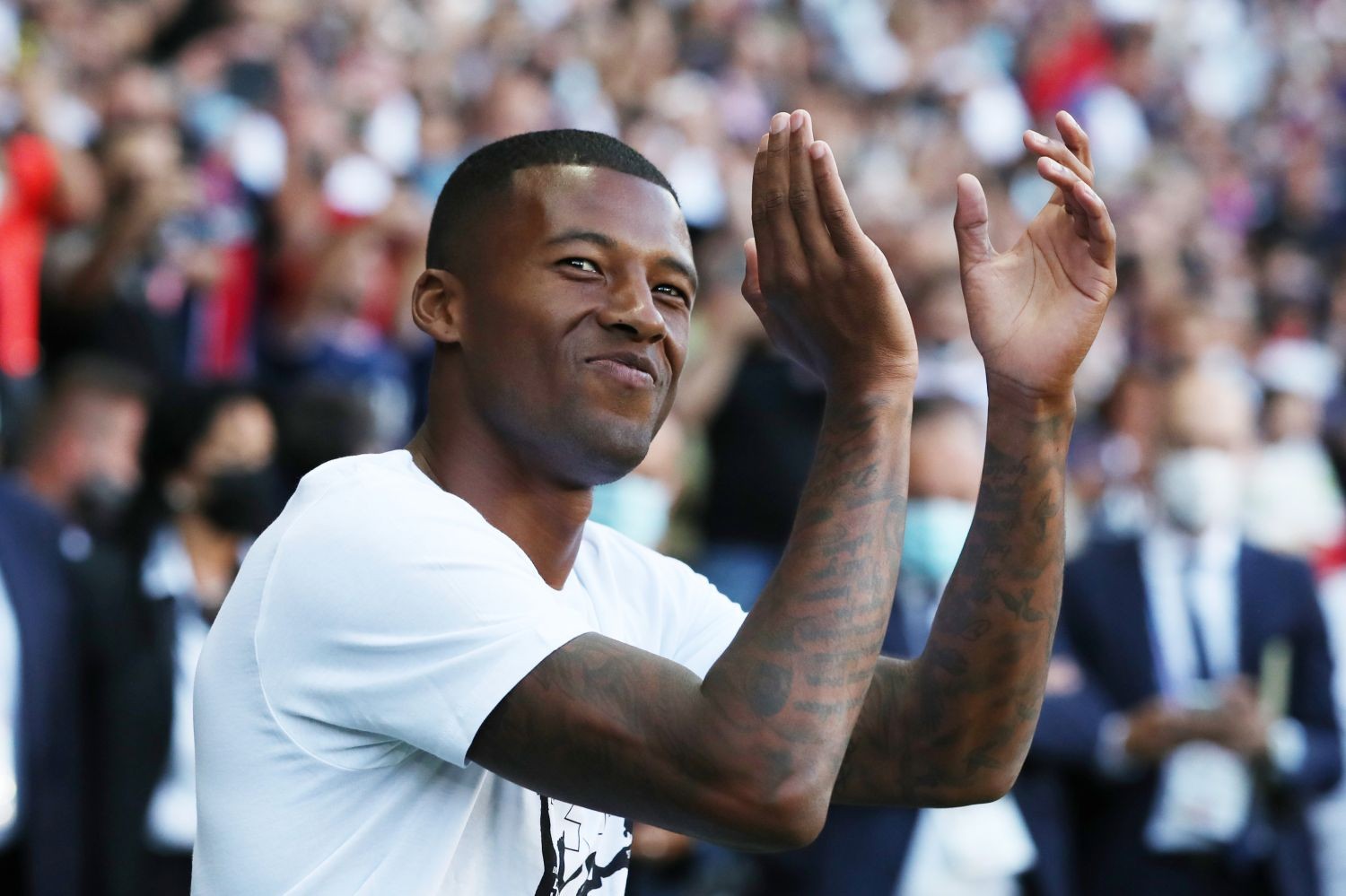 Georginio Wijnaldum odchodzi z PSG. Czas na testy medyczne