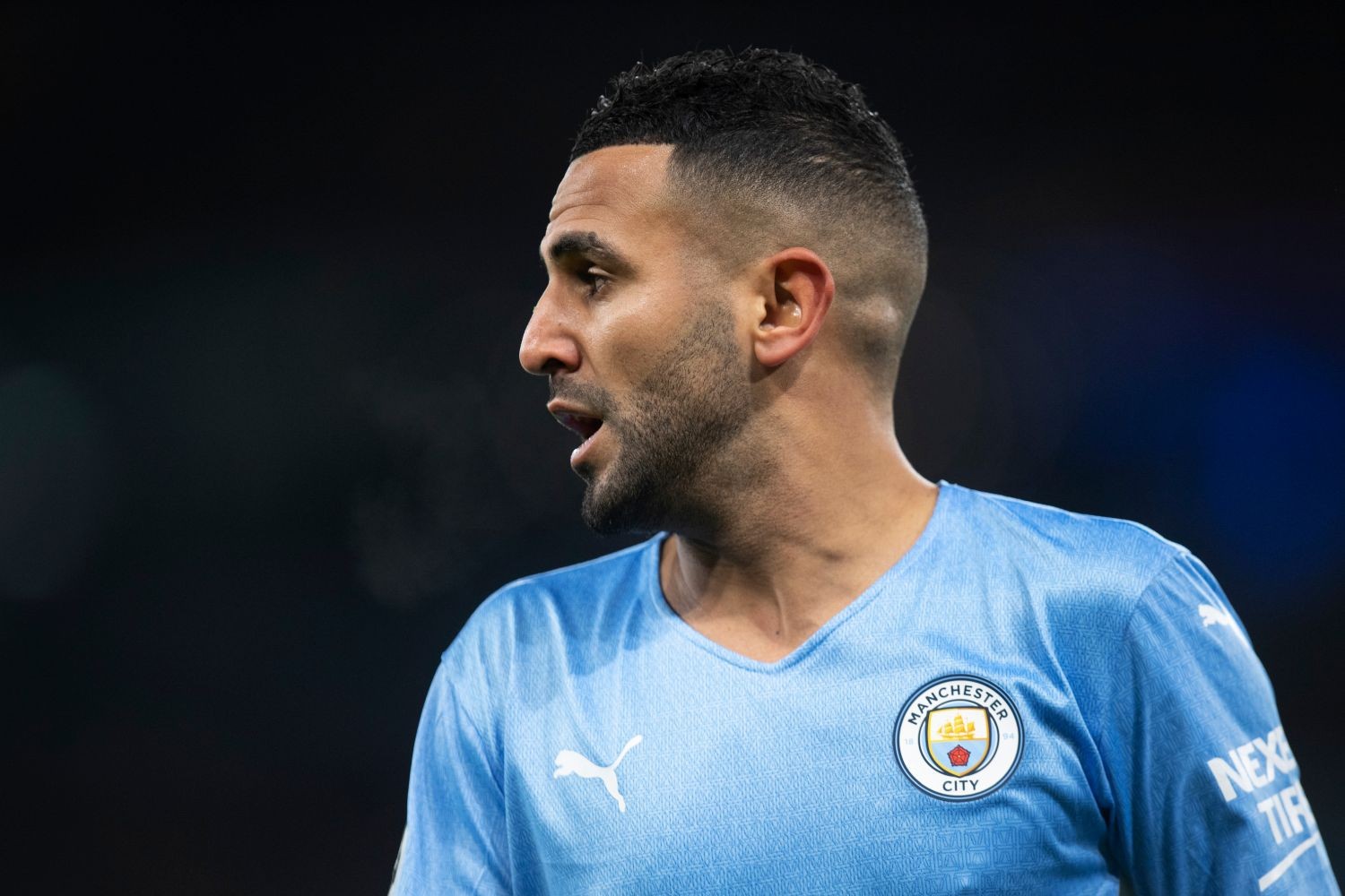 Riyad Mahrez może odejść z Manchesteru City. Trwają negocjacje!