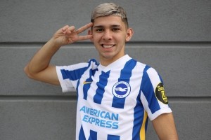 Naciskają na transfer Julio Enciso. Brighton & Hove Albion dało „zielone światło”