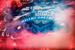 Lech Poznań stara się sfinalizować hitowy transfer. Trochę komplikacji po drodze