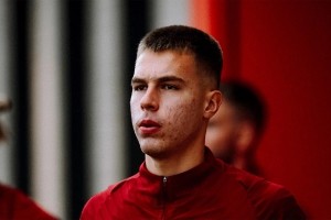 Transfer, którego nigdy nie było. „Zapomniany” Jakub Ojrzyński wrócił do Liverpoolu...