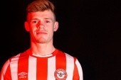 OFICJALNIE: Brentford nie ma dość. Drugi rekord transferowy w ciągu kilku dni