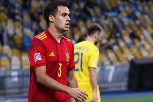 22 mecze dla Realu Madryt, 12 spotkań dla Manchesteru United. Od lipca nie ma klubu