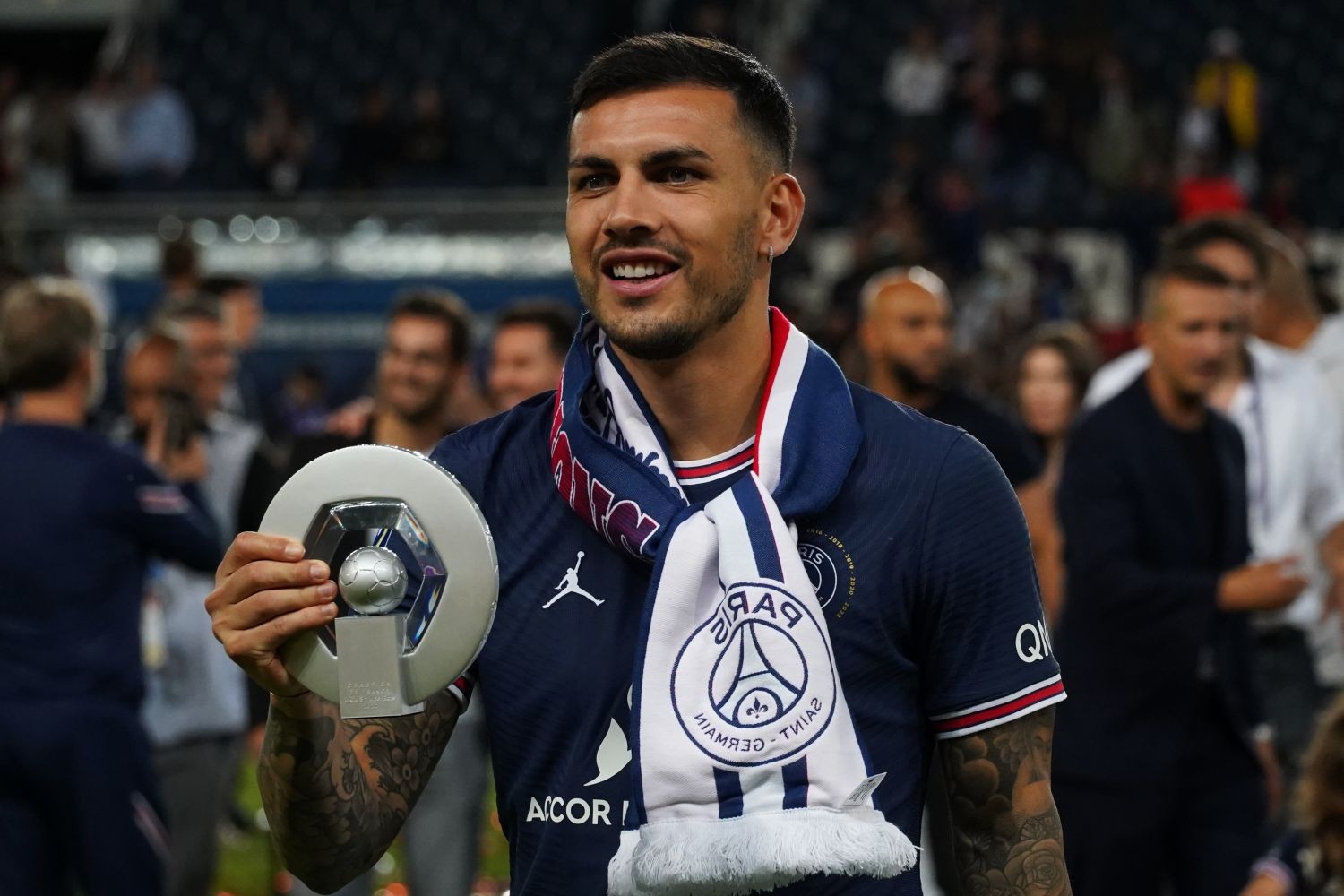 OFICJALNIE: Leandro Paredes odszedł z PSG za grosze