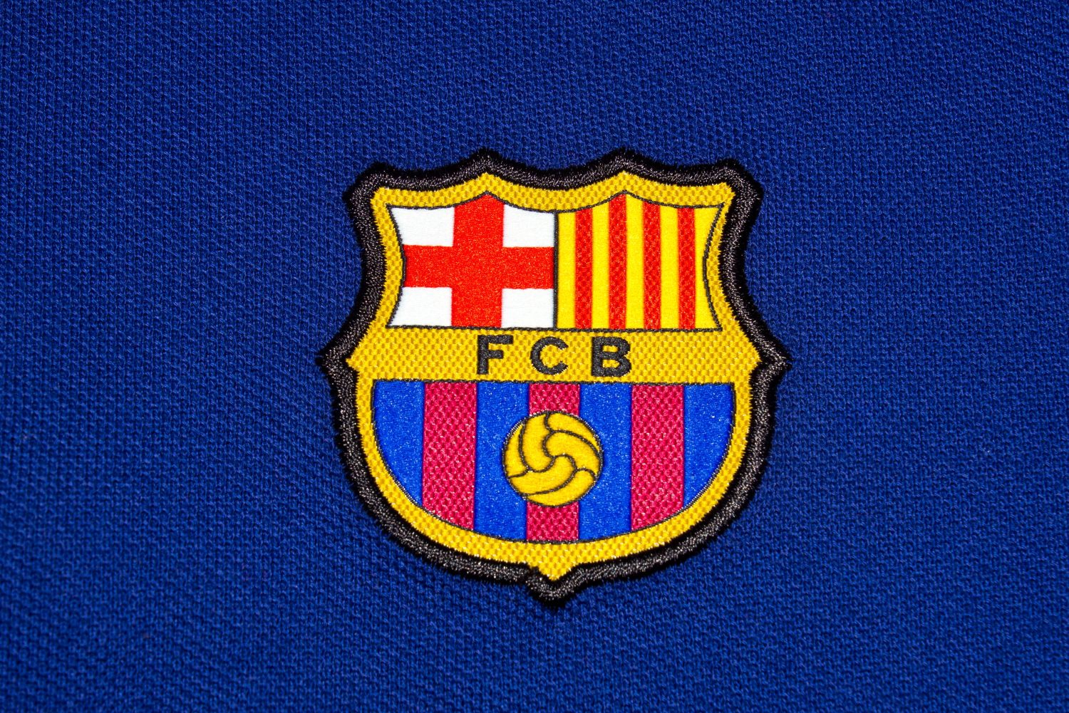 FC Barcelona poluje na zawodników z kartą w ręku. DZIEWIĘĆ potencjalnych wolnych transferów