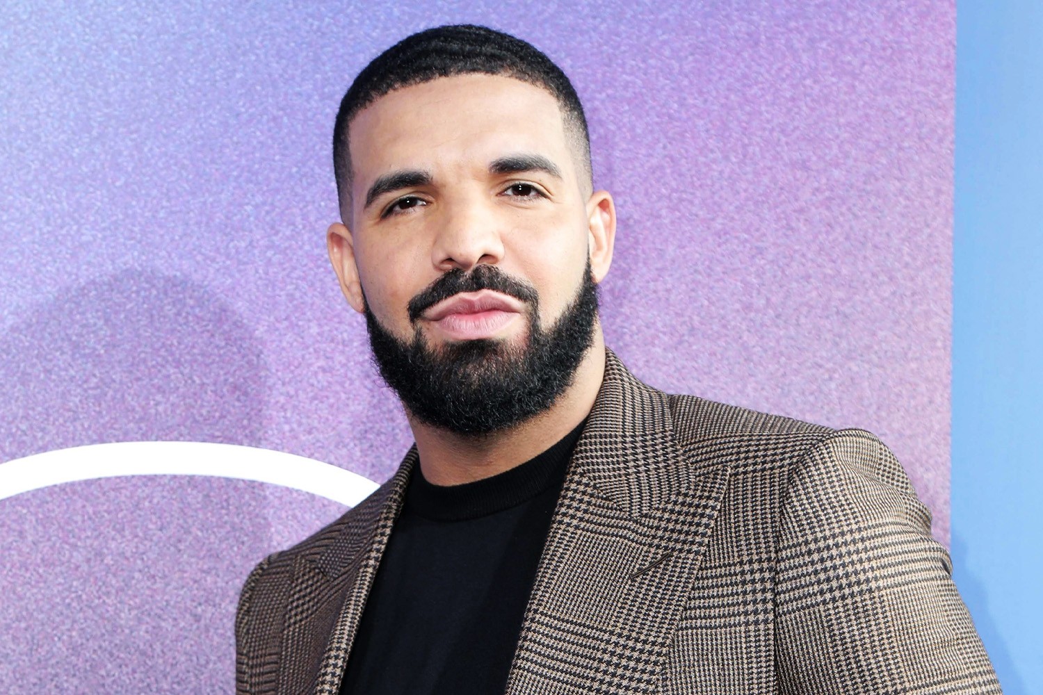 Drake uratował beniaminka Serie A przed bankructwem [OFICJALNIE]