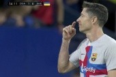 OFICJALNIE: FC Barcelona się nie poddaje w sprawie Roberta Lewandowskiego