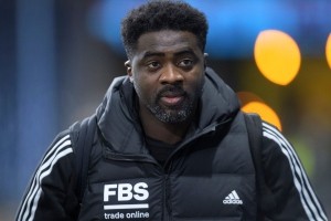 OFICJALNIE: Kolo Touré wrócił do Manchesteru City. Trzeba zacząć od podstaw