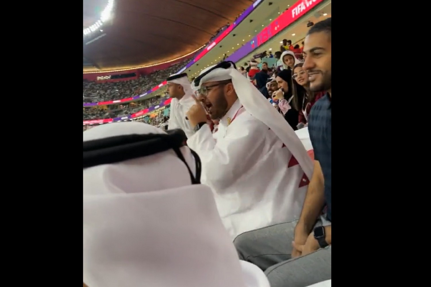 Mistrzostwa Świata: Mała sprzeczka na trybunach w trakcie meczu Katar - Ekwador [WIDEO]