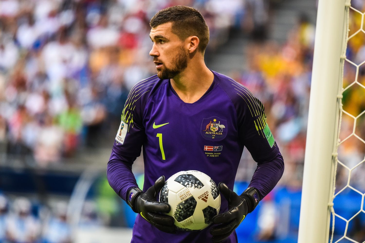 OFICJALNIE: Mathew Ryan odszedł z FC Kopenhagi po konflikcie z Kamilem Grabarą