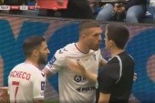 Lukas Podolski wyrzucony z boiska na własnym turnieju charytatywnym [WIDEO]