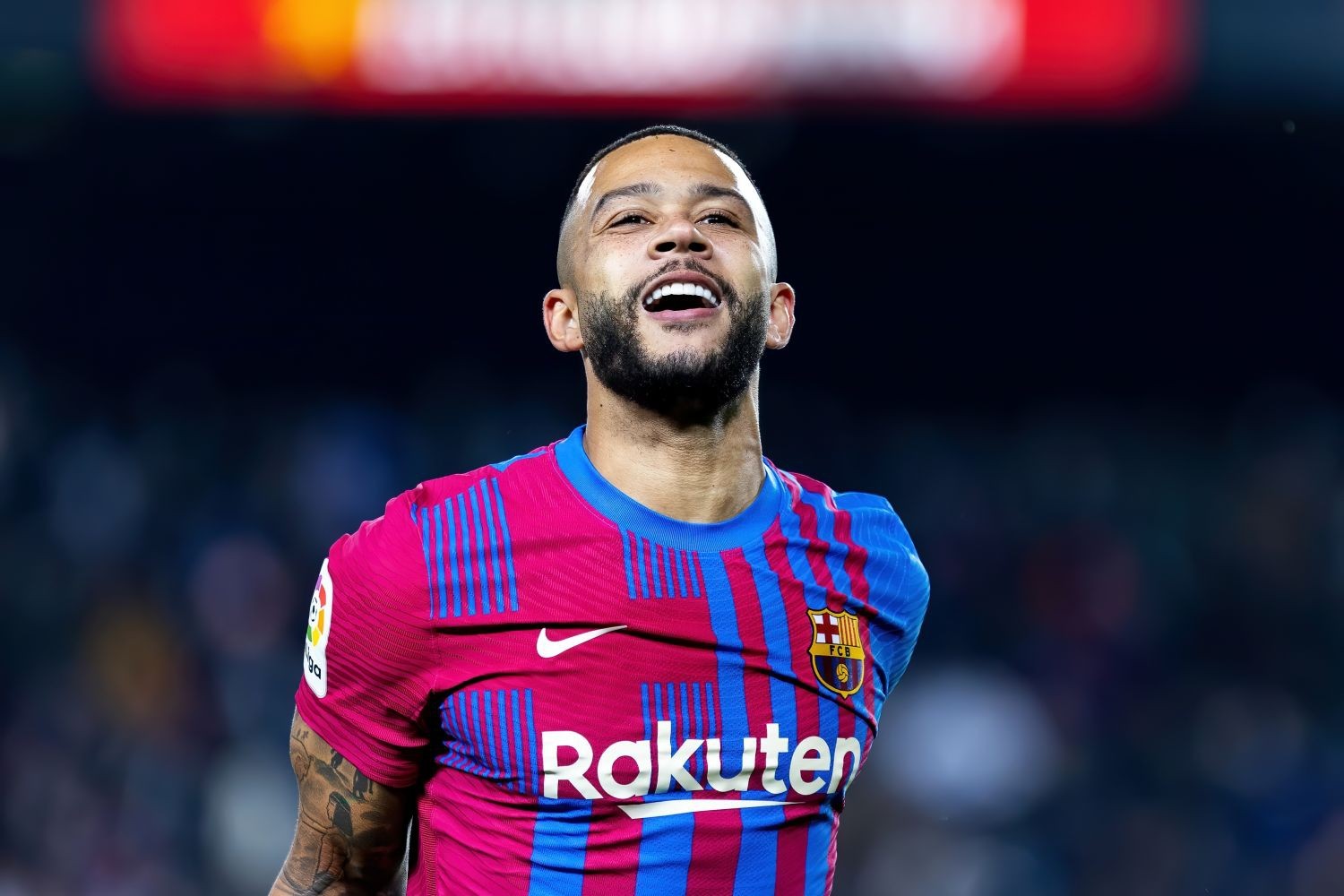 Memphis Depay już bardzo blisko transferu. Pożegnanie z FC Barceloną w najbliższych dniach