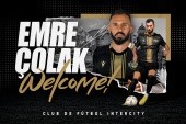 OFICJALNIE: Emre Çolak szokuje. Zakończył karierę... kilka godzin po debiucie w nowym klubie