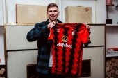 OFICJALNIE: Bournemouth bawi się w Football Managera. Transfer za 20 milionów funtów