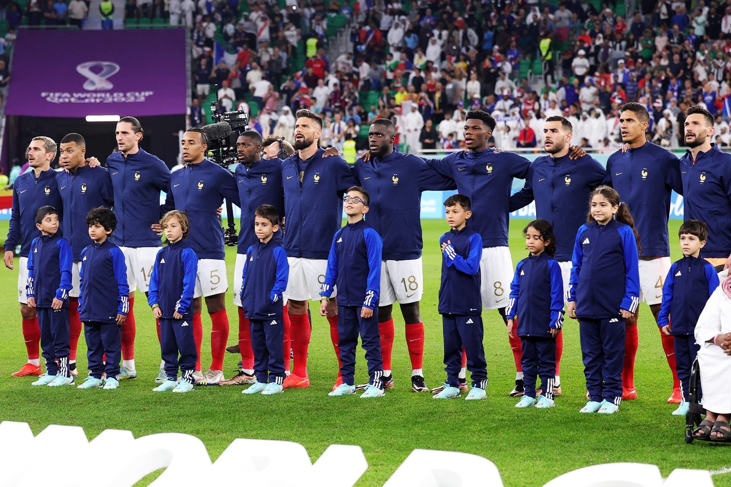 OFFICIELLEMENT : L’équipe de France pour les jeux de juin.  Le grand absent