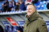 Lech Poznań z ciekawym transferem wewnątrz Ekstraklasy? John van den Brom komentuje pogłoski