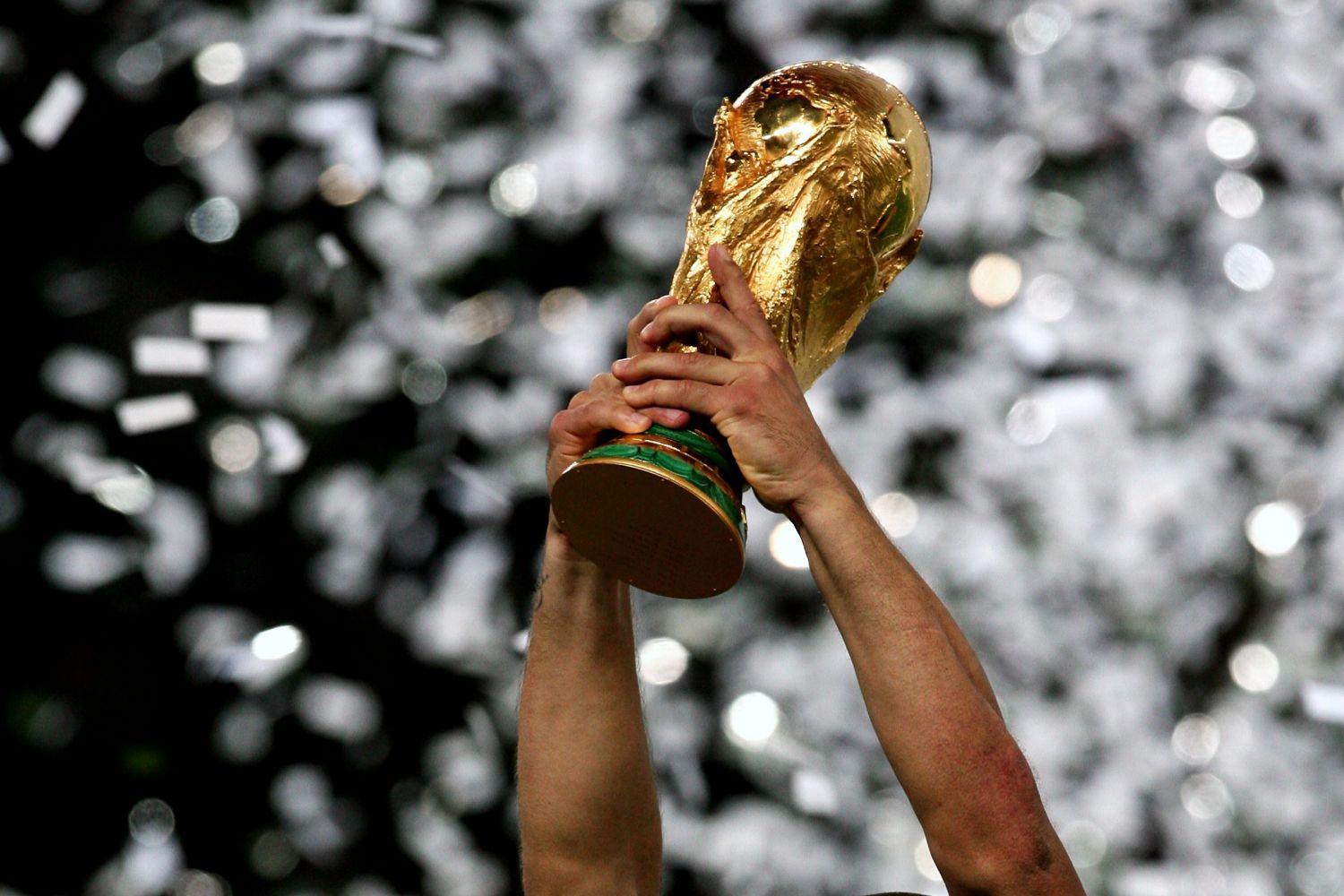 OFICJALNIE: Już na dwóch kontynentach wylosowano grupy kwalifikacyjne Mistrzostw Świata w 2026 roku