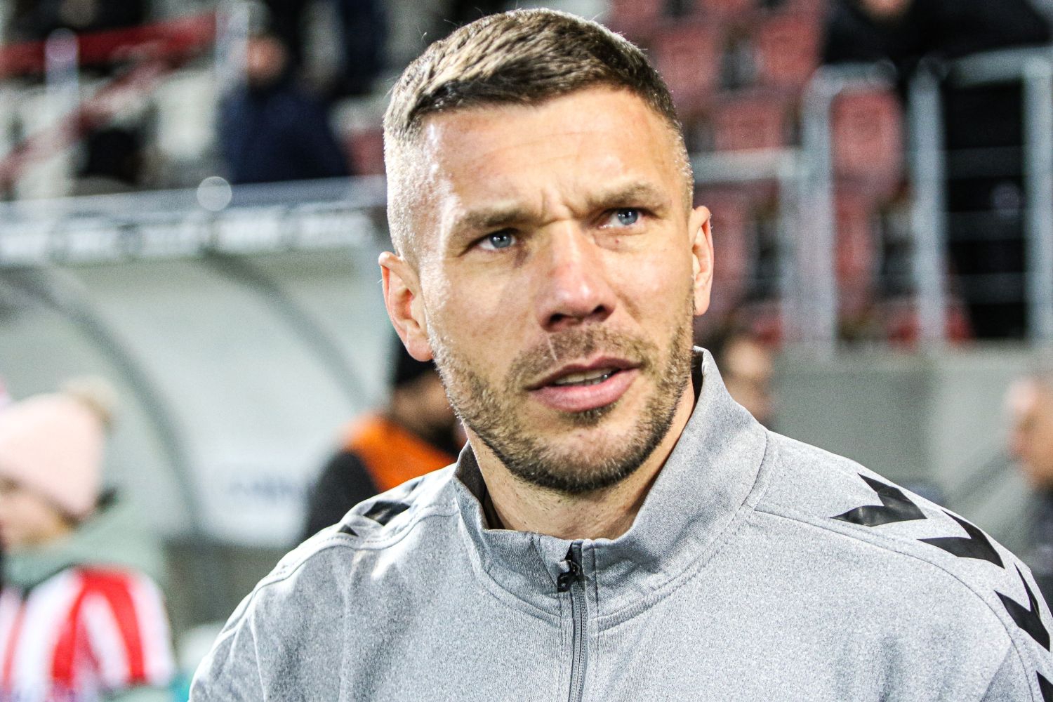Do kiedy Lukas Podolski ma zamiar grać w piłkę?