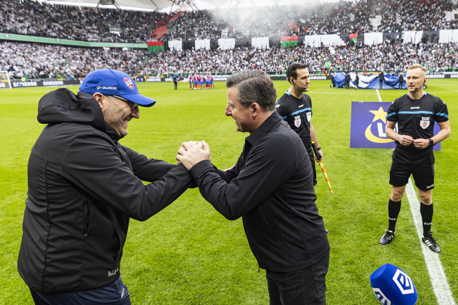 Legia Warszawa i Raków Częstochowa obserwują zawodnika z Ekstraklasy. Lech Poznań na razie wypisał się z walki