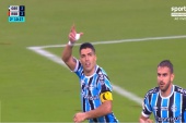 Luis Suárez nadal to ma! Piękny gol z woleja w lidze brazylijskiej [WIDEO]