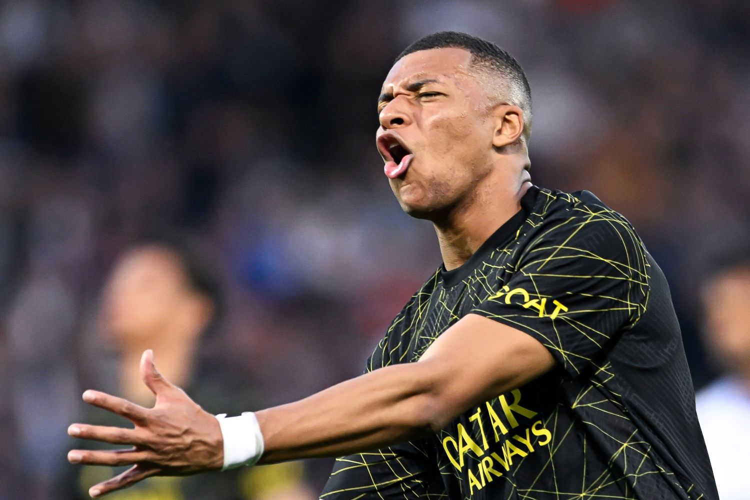 Kylian Mbappé może odejść w tym roku, ale... chce gigantycznych pieniędzy od PSG