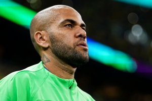 Nietypowy sposób na spędzanie piłkarskiej emerytury. Dani Alves oddał się wierze