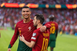 Cristiano Ronaldo ucieka Lionelowi Messiemu. Lista najskuteczniejszych strzelców na arenie reprezentacyjnej