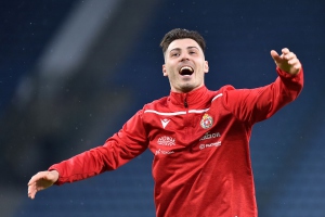 31-letni Luis Fernández do wzięcia za darmo