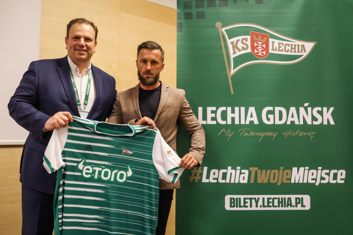 Lechia Gdańsk ma nowego stopera. To były młodzieżowy reprezentant Rumunii [OFICJALNIE]