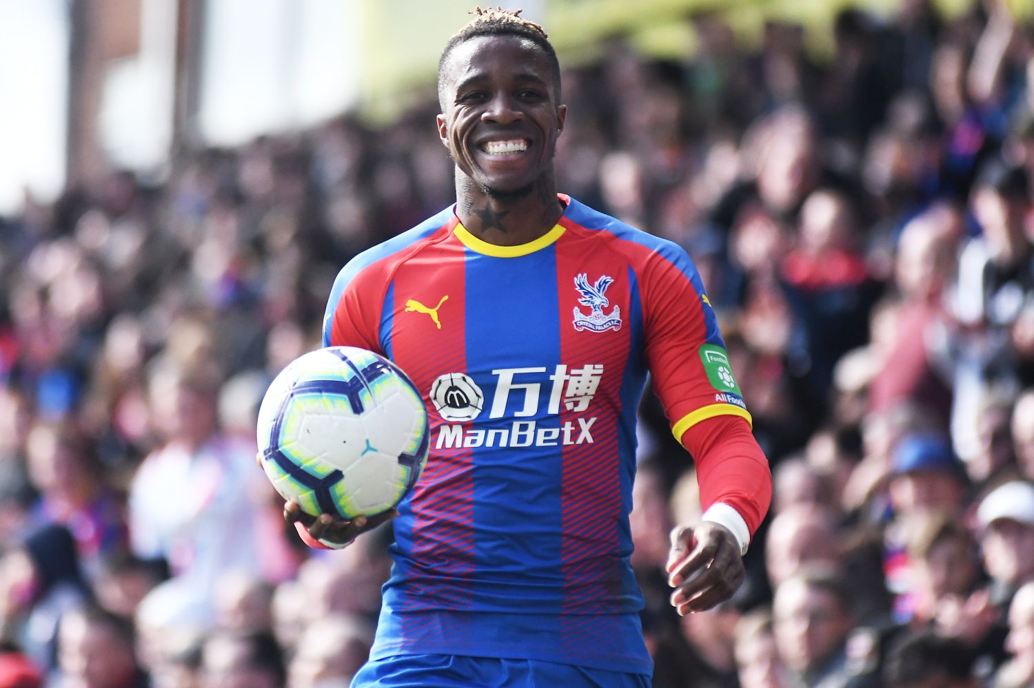 Wilfried Zaha finalizuje transfer do nowego klubu. Jednak nie Premier League