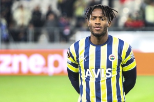 OFICJALNIE: Michy Batshuayi zaskoczył transferem