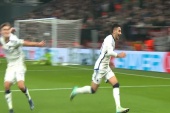 Kamil Grabara pokonał Manchester United. Szalony wieczór Ligi Mistrzów na Parken [WIDEO]