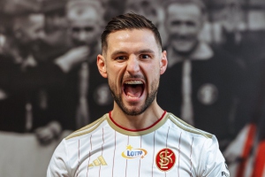 OFICJALNIE: Skrzydłowy odszedł z ŁKS-u Łódź