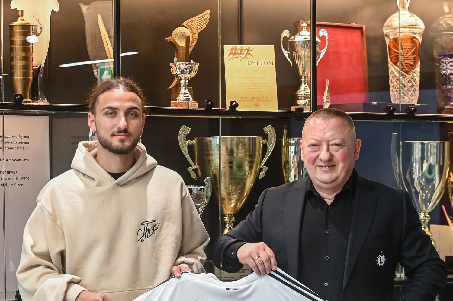 Legia Warszawa potwierdziła transfer młodego skrzydłowego [OFICJALNIE]