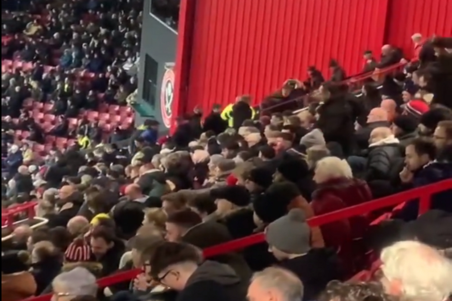 Arsenal deklasuje w Premier League! Kibice Sheffield United opuszczają stadion jeszcze w pierwszej połowie [WIDEO]