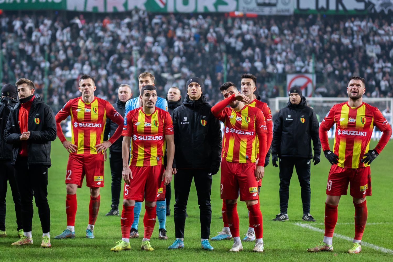 OFICJALNIE: Korona Kielce rozstaje się z sześcioma piłkarzami