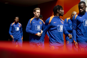 OFICJALNIE: Virgil van Dijk i Frenkie de Jong opuścili zgrupowanie reprezentacji Holandii