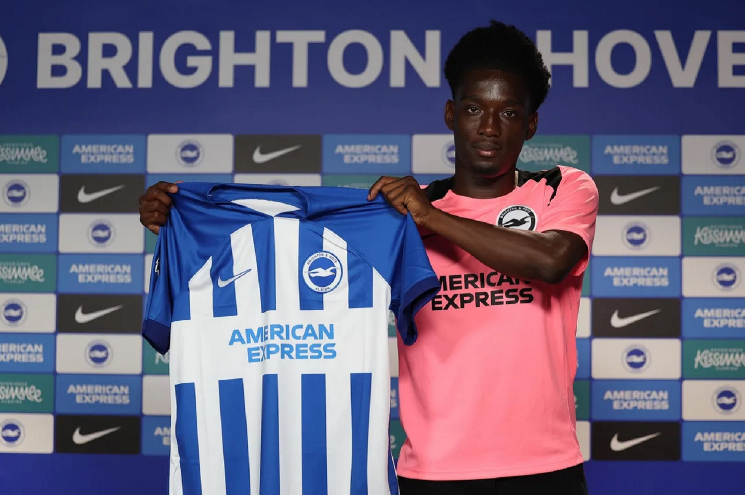 Brighton & Hove Albion nie próżnuje. Czwarty transfer [OFICJALNIE]