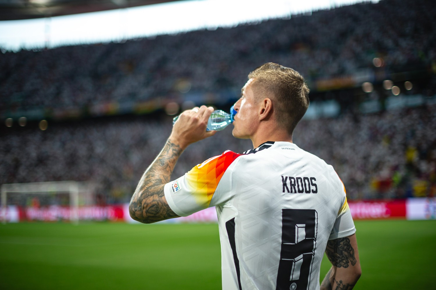 Toni Kroos z ironicznym komentarzem do decyzji UEFA. „Mogę ogłosić się mistrzem Europy?”