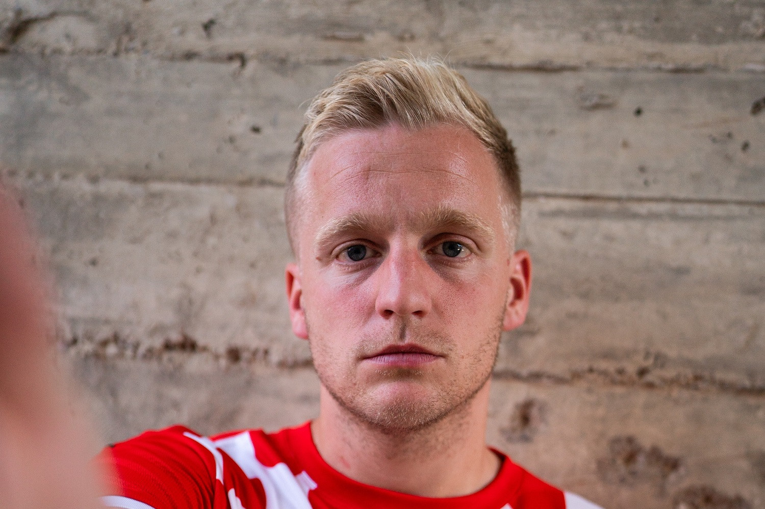 OFICJALNIE: Donny van de Beek w nowym klubie. Manchester United sprzedał go za... 500 tysięcy euro podstawy