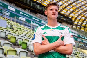 OFICJALNIE: Lechia Gdańsk ogłosiła transfer tuż przed startem nowego sezonu Ekstraklasy