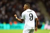 Kylian Mbappé protestuje przeciwko łączeniu go ze sprawą gwałtu w szwedzkim hotelu